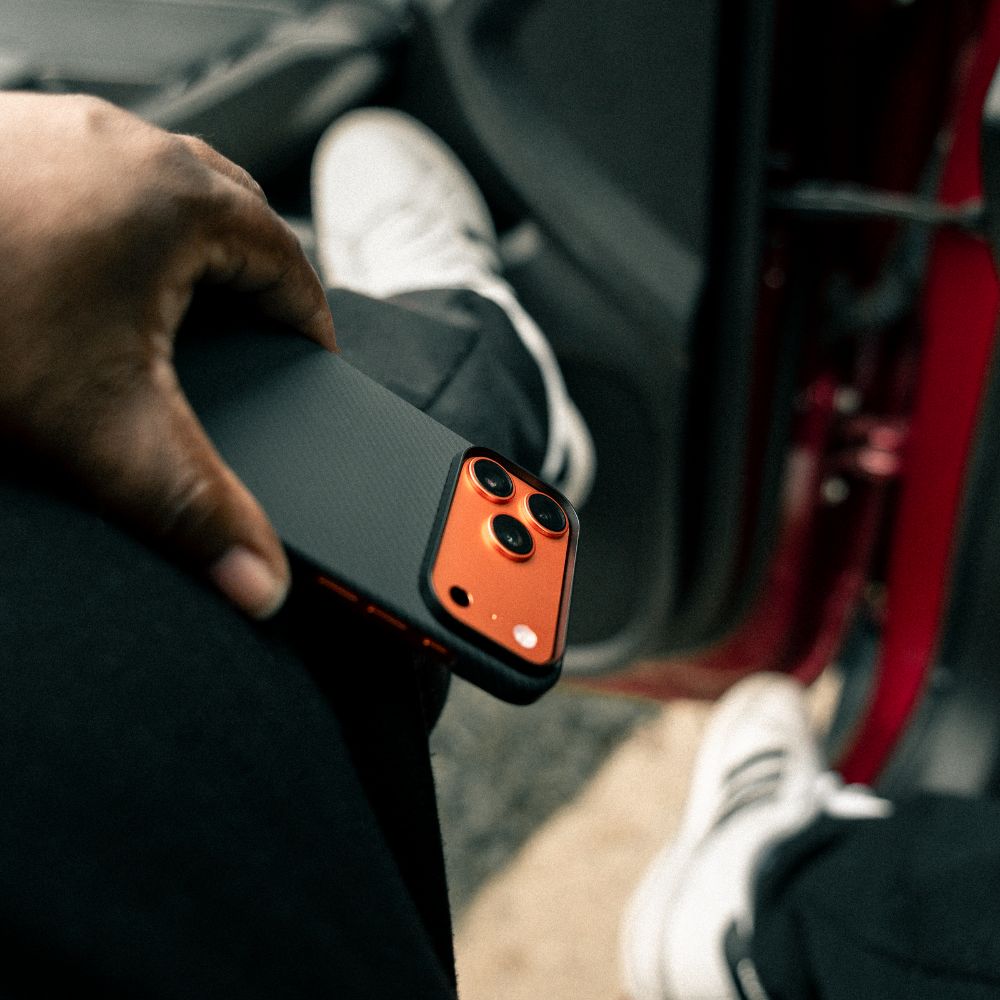 iPhone 17 Pro Max 超薄型ケース｜アラミドファイバー｜MagSafe対応 | ブラック