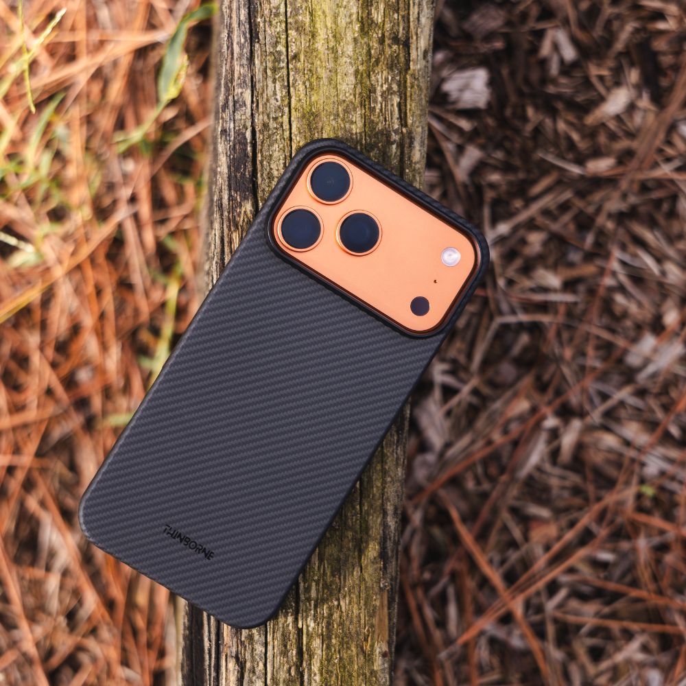 iPhone 17 Pro Max 超薄型ケース｜アラミドファイバー｜MagSafe対応 | ブラック