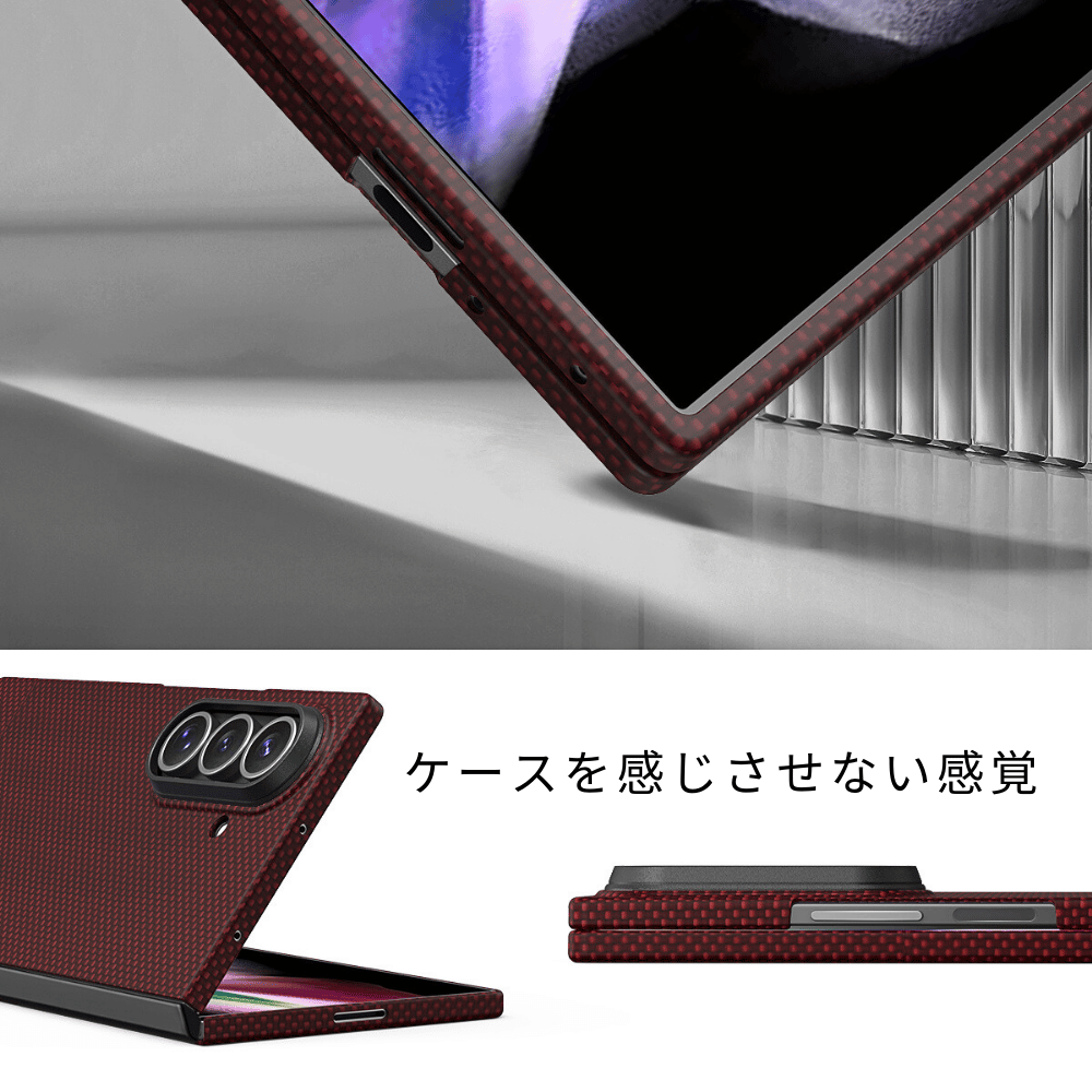 端末に完璧にフィットする赤の Galaxy Z Fold 7 ケース。折りたたみ時のスリムさと、カメラ周りの精密な保護設計のクローズアップ。