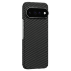 カメラバーとボタン部分を保護する Google Pixel 11 用ブラックカーボン調超薄型ケースの装着背面
