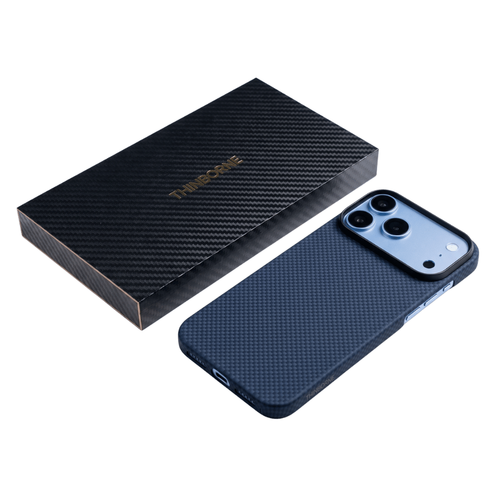 ThinborneのネイビーiPhone 18 Pro ケース｜高級アラミド繊維の質感と専用パッケージ
