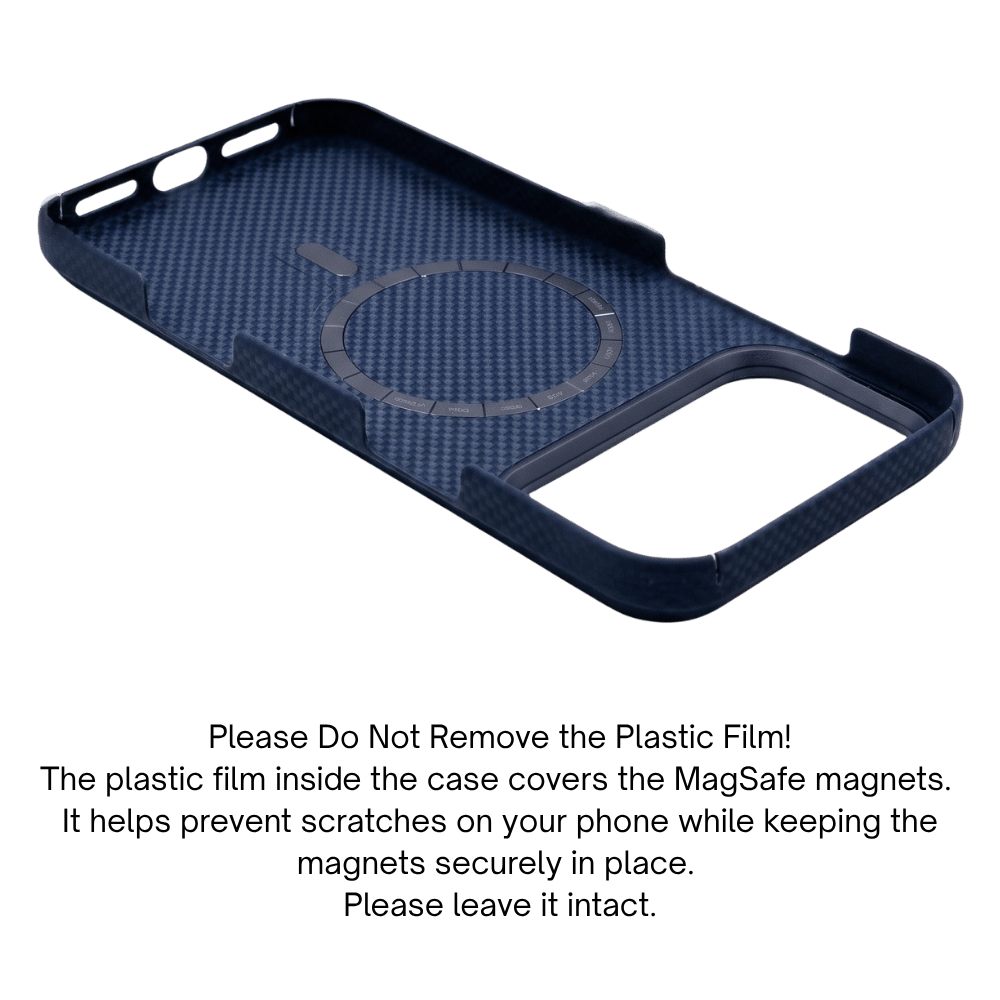 ネイビーのiPhone 18 Pro ケースの内側｜MagSafe対応マグネットリングと保護フィルム